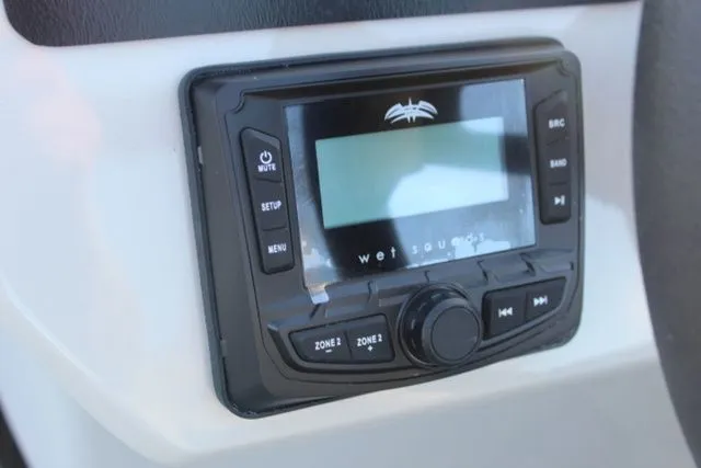 Slide: The Image of Harris Breeze 230 CW 2026 - 15