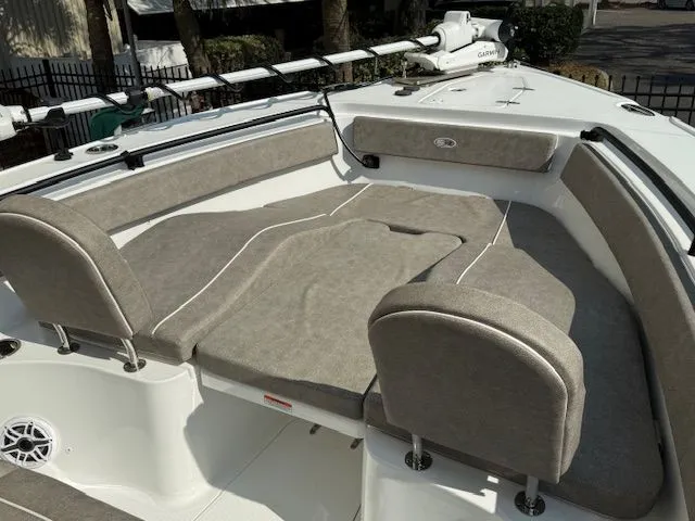 Slide: The Image of Interior of 2025 Sea Hunt Ultra 265 SE with gray upholstery. - 15