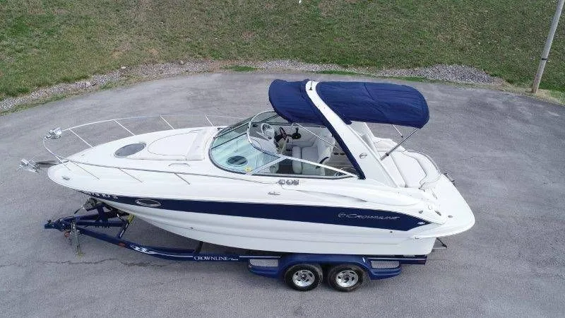 The Image of Crownline Boats 250 CR 2008 - undefined