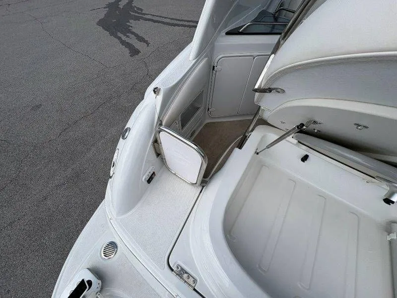 Slide: The Image of Crownline Boats 250 CR 2008 - 20