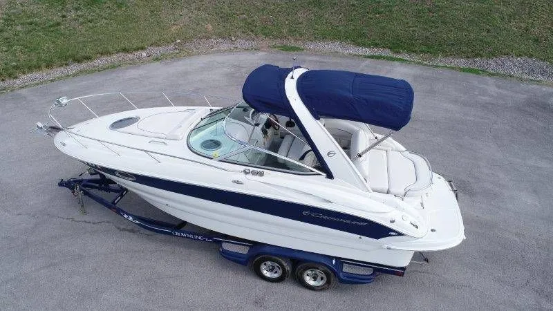 Slide: The Image of Crownline Boats 250 CR 2008 - 3