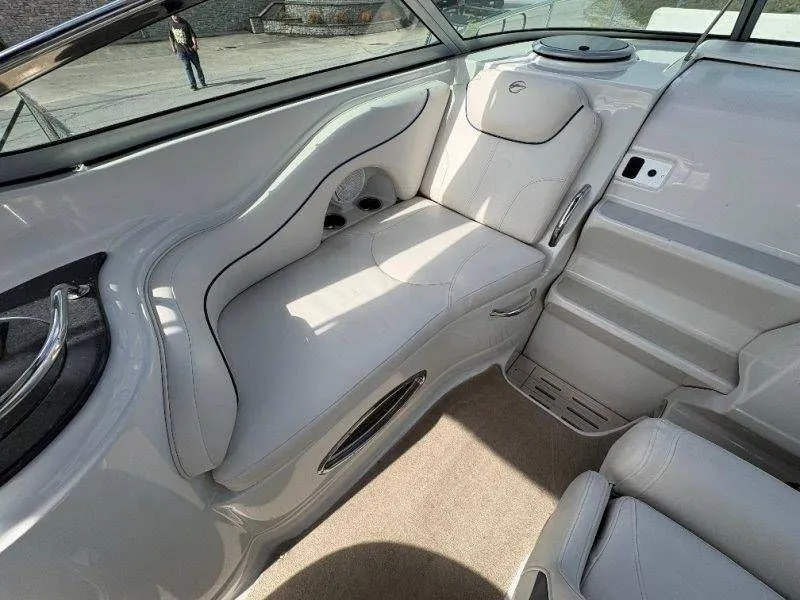 Slide: The Image of Crownline Boats 250 CR 2008 - 37