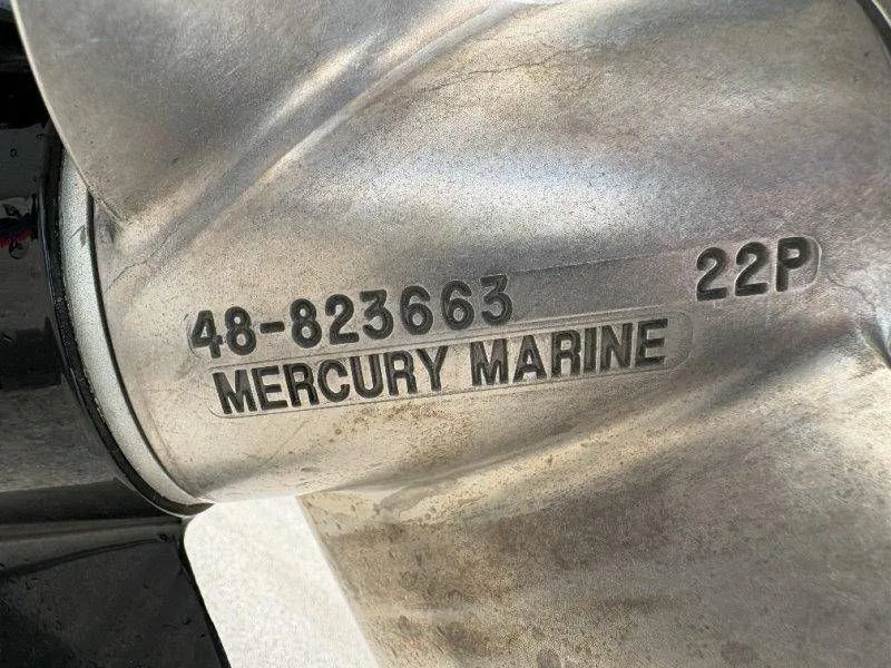 Slide: The Image of Crownline Boats 250 CR 2008 - 38