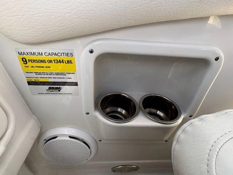 Slide: The Image of Crownline Boats 250 CR 2008 - 65