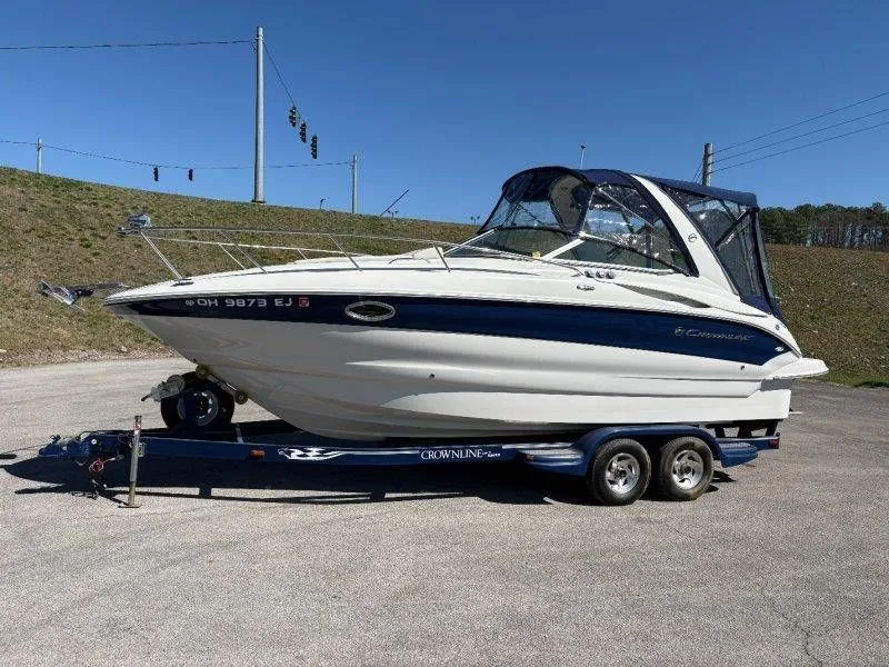Slide: The Image of Crownline Boats 250 CR 2008 - 8