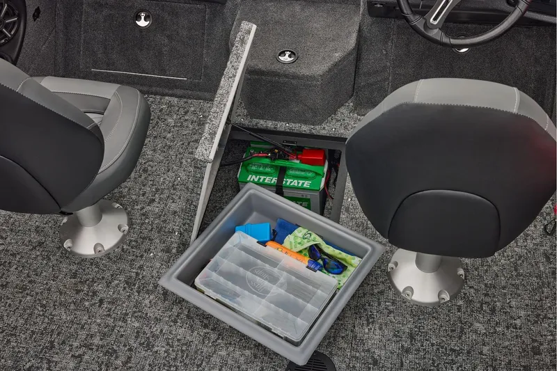 Slide: The Image of Tracker Targa V-18 WT 2026 - 33