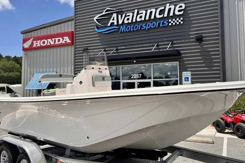 The Image of Carolina 19 LS 2026 - undefined