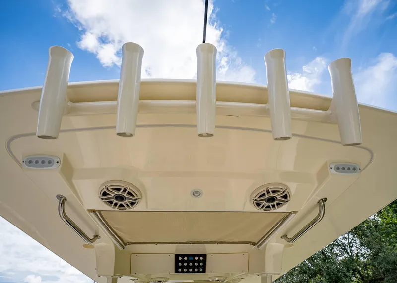 Slide: The Image of Scout 305 LXF 2026 - 23