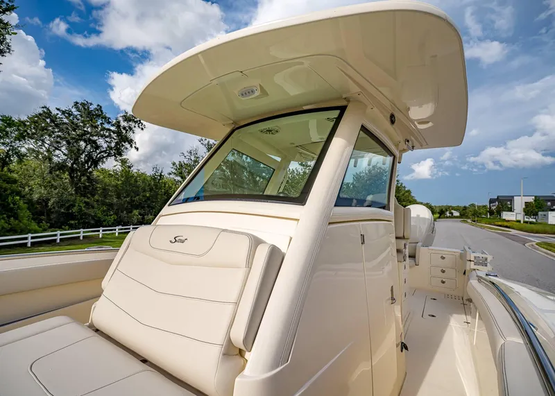 Slide: The Image of Scout 305 LXF 2026 - 48