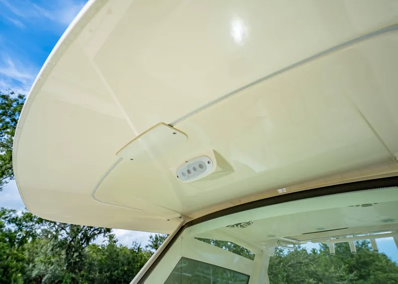 Slide: The Image of Scout 305 LXF 2026 - 49