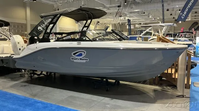 Slide: The Image of Bayliner V20 2026 - 3