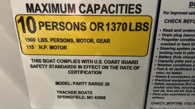 Slide: The Image of Sun Tracker Party Barge 20 DLX 2026 - 11