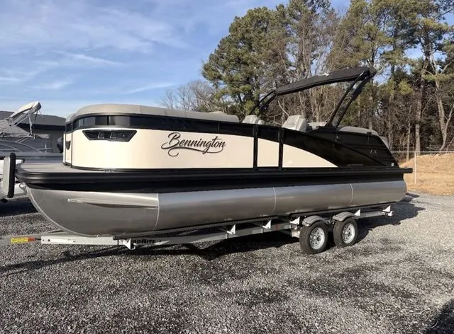 The Image of Bennington 23LXSFB ESP 2024 - 1