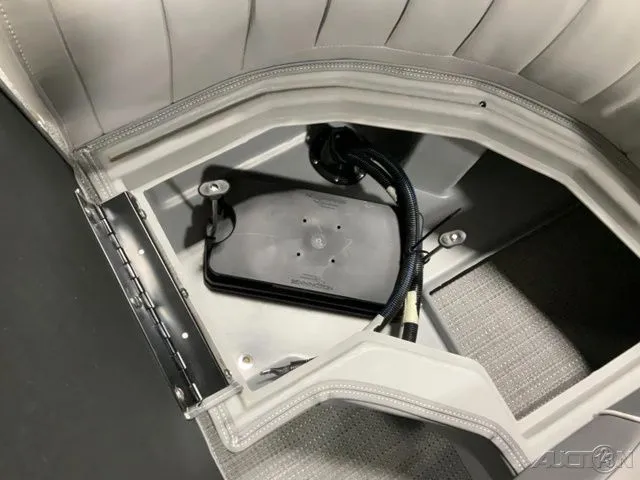 Slide: The Image of Bennington 23LXSFB ESP 2024 - 22