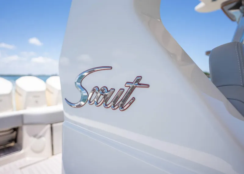 Slide: The Image of Scout 530 LXF 2026 - 20