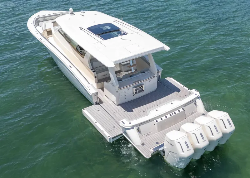 Slide: The Image of Scout 530 LXF 2026 - 9