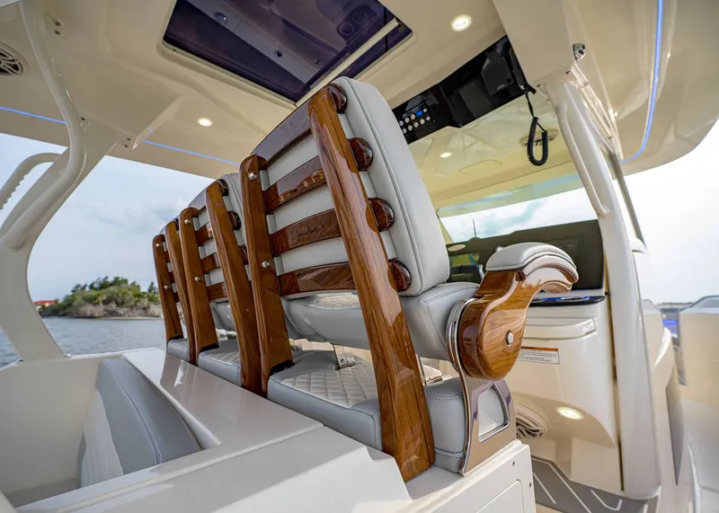 Slide: The Image of Scout 377 LXF 2026 - 27