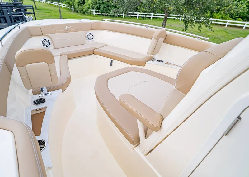 Slide: The Image of Scout 240 XSF 2026 - 23