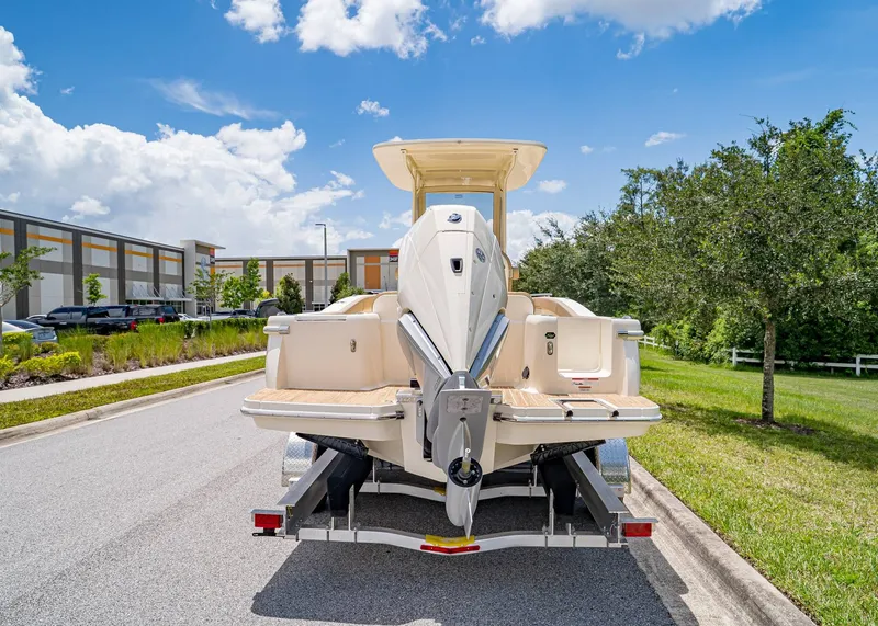 Slide: The Image of Scout 240 XSF 2026 - 5