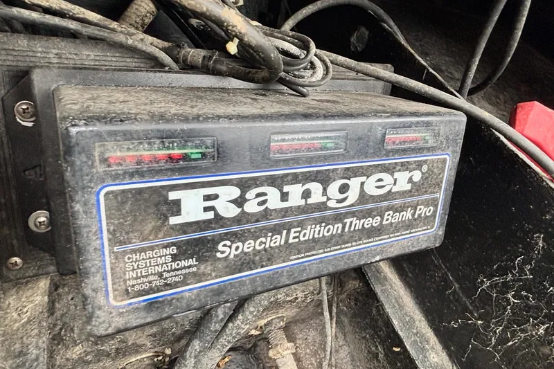 Slide: The Image of 2007 Ranger Z21 Comanche Special Edition Three Bank Pro charger with visible wiring. - 10