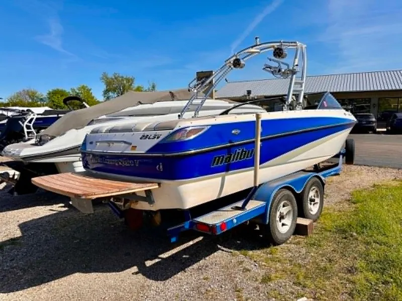 Slide: The Image of Malibu Sunscape 23 LSV 2004 - 25