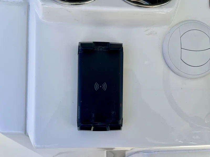 Slide: The Image of Wireless charger on Cobia 350 Center Console 2026. - 20