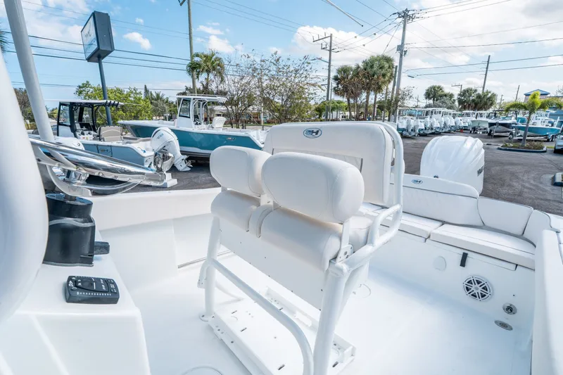 Slide: The Image of Interior view of Sea Hunt Ultra 234 boat, model year 2026. - 15