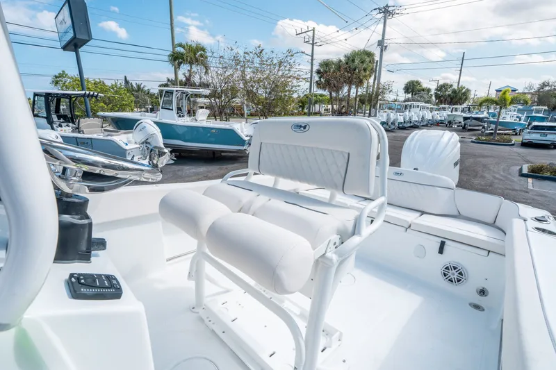 Slide: The Image of Interior of Sea Hunt Ultra 234 boat, model year 2026. - 16