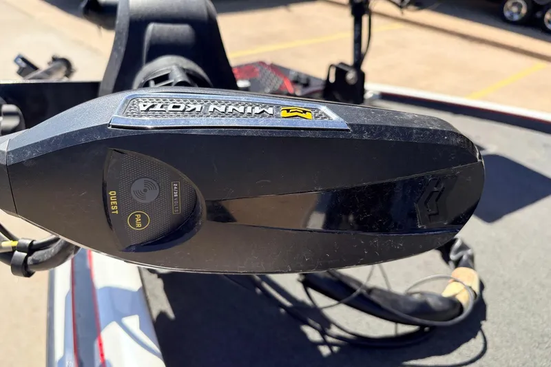 Slide: The Image of Minn Kota trolling motor on 2019 Skeeter FX21 Apex boat deck. - 12
