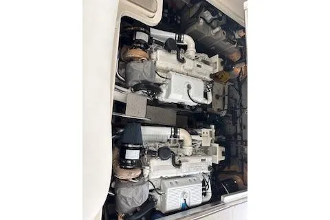Slide: The Image of 2007 Sea Ray 44 Sundancer engine compartment with dual engines. - 39