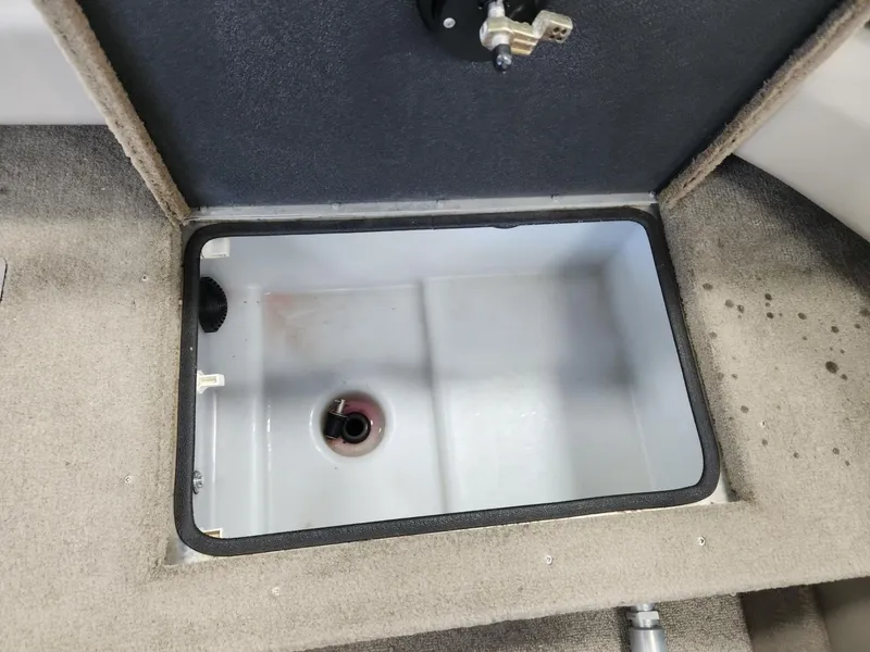 Slide: The Image of Crestliner 1950 Sportfish 2021 - 16