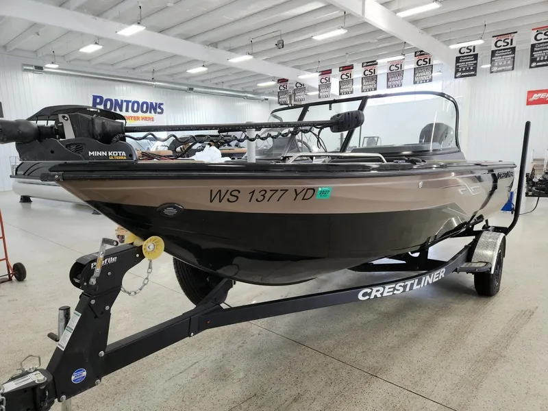 Slide: The Image of Crestliner 1950 Sportfish 2021 - 6