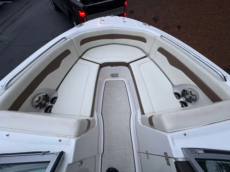 Slide: The Image of Chaparral 246 SSi 2018 - 7