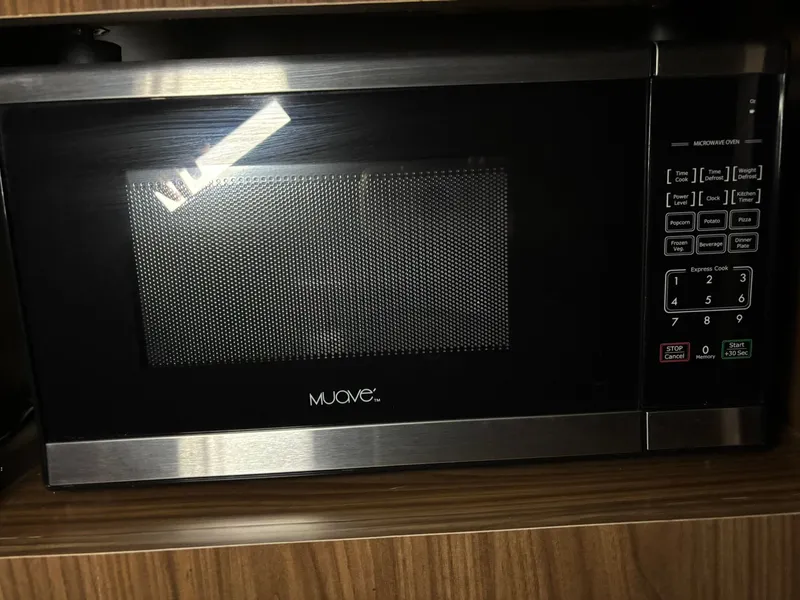 Slide: The Image of Four Winns V255 2022 - 22