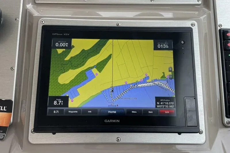 Slide: The Image of Garmin GPS display on 2008 Cruisers Yachts 390 Express Coupe dashboard. - 20