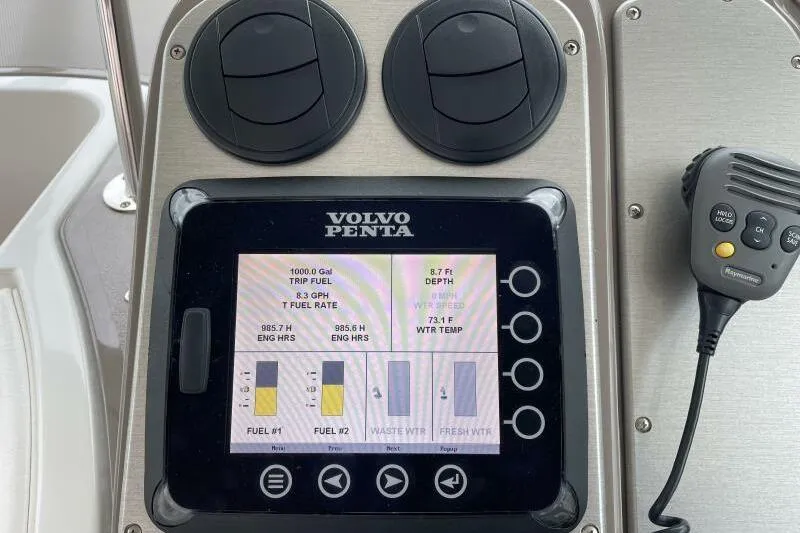 Slide: The Image of Volvo Penta display on 2008 Cruisers Yachts 390 Express Coupe dashboard. - 21