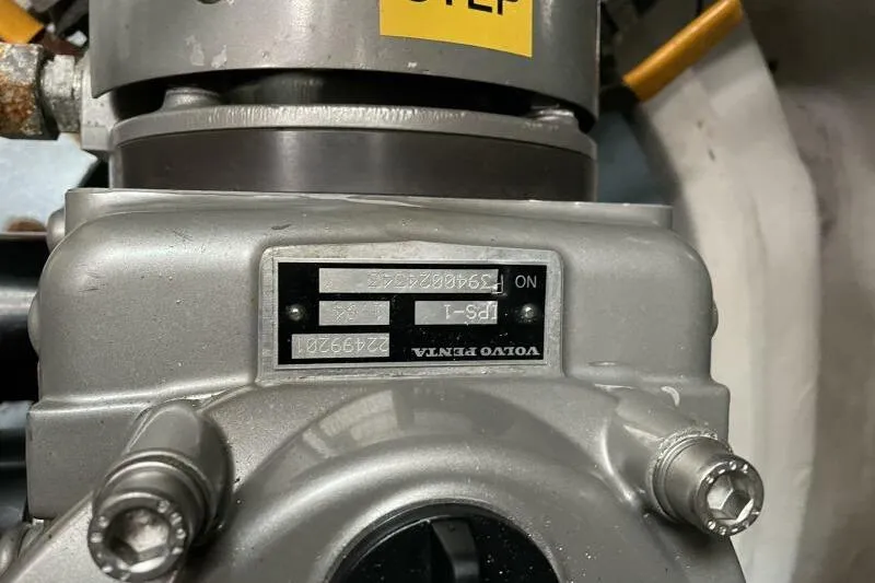 Slide: The Image of Volvo Penta engine component on 2008 Cruisers Yachts 390 Express Coupe. - 28