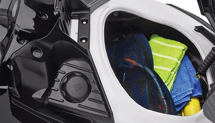 Slide: The Image of Yamaha FX Cruiser HO 2017 - 5