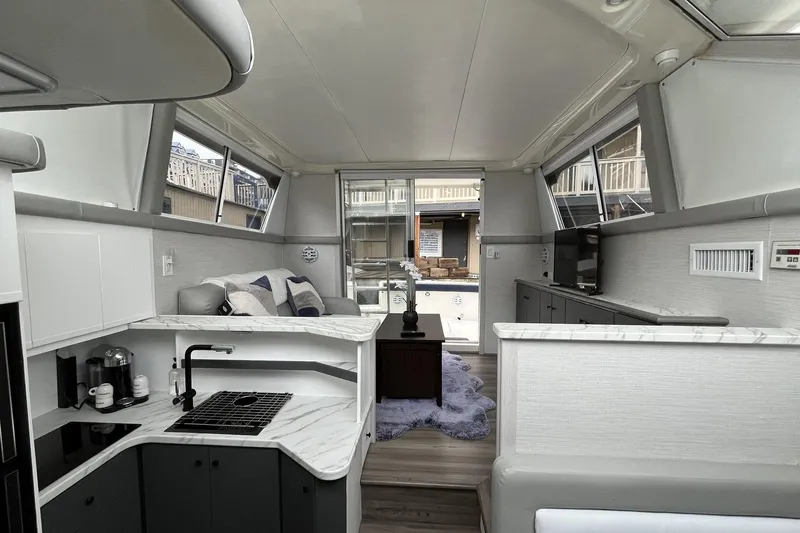 Slide: The Image of Silverton 34 - Looking Aft - 2