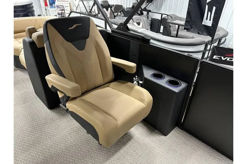 Slide: The Image of Luxurious Evotti 521QL 2026 boat seat with cup holders, showcasing premium design and comfort. - 32