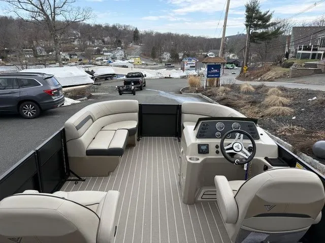 Slide: The Image of Viaggio By Misty Harbor Lago U L20U 2023 - 6