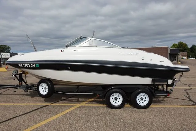 The Image of Four Winns Funship 194 2004 - undefined