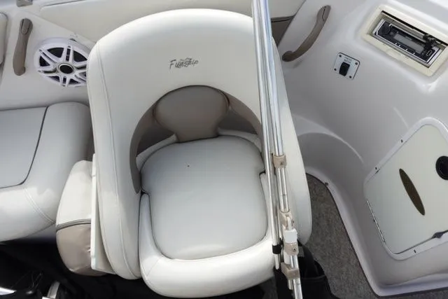 Slide: The Image of Four Winns Funship 194 2004 - 11