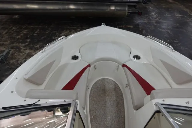 Slide: The Image of Glastron GT185 SKI/FISH 2007 - 12