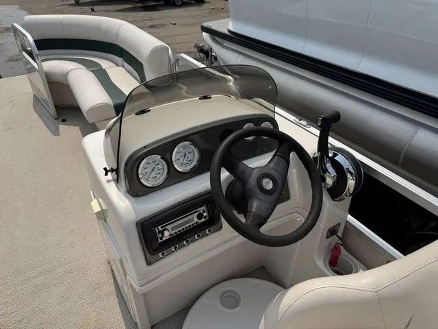 Slide: The Image of Misty Harbor 2085CR 2009 - 13