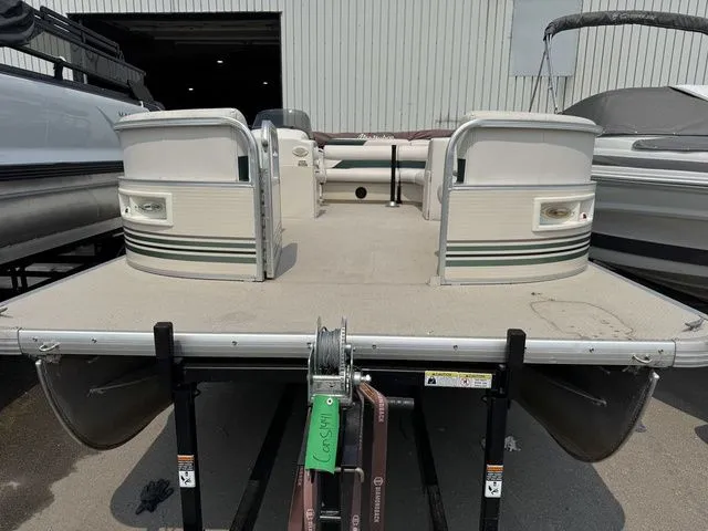 Slide: The Image of Misty Harbor 2085CR 2009 - 4