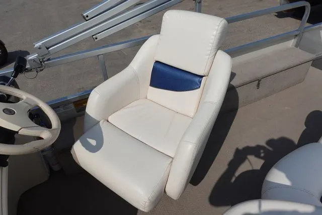 Slide: The Image of Misty Harbor 2085CF 2005 - 7