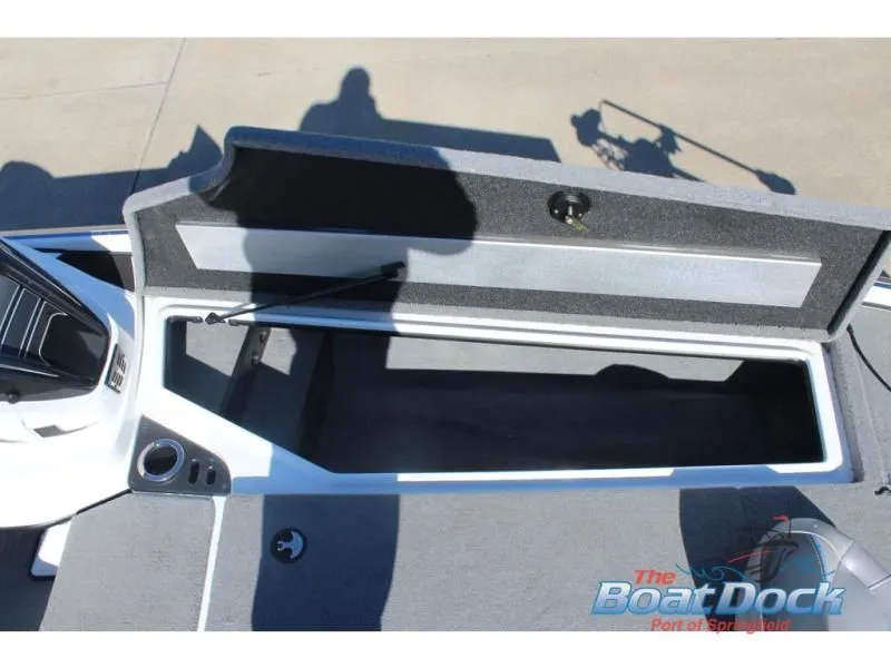 Slide: The Image of Z Series Z 20 2024 - 32