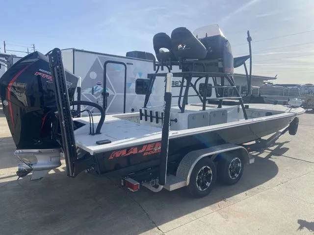 Slide: The Image of Fat Cat Boats 25 Sniper 2016 - 3