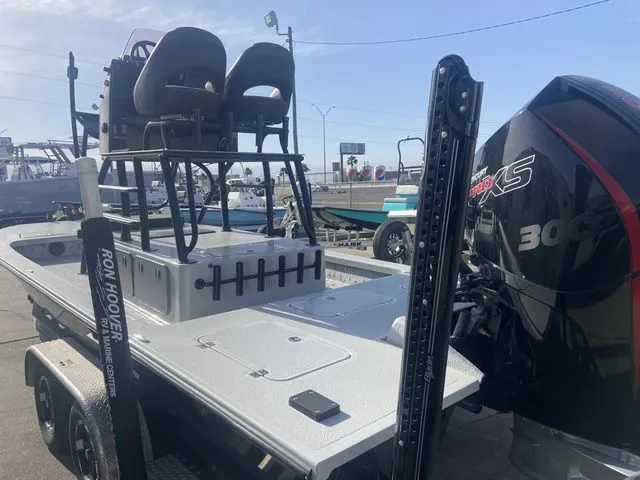 Slide: The Image of Fat Cat Boats 25 Sniper 2016 - 4